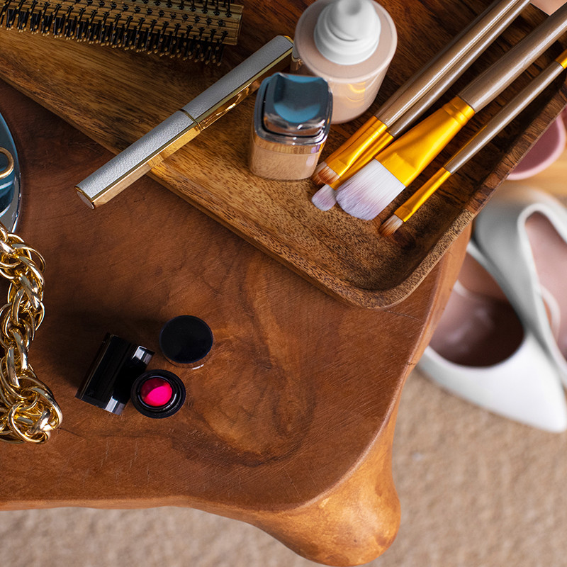 How to Layer Accessories Like a Pro